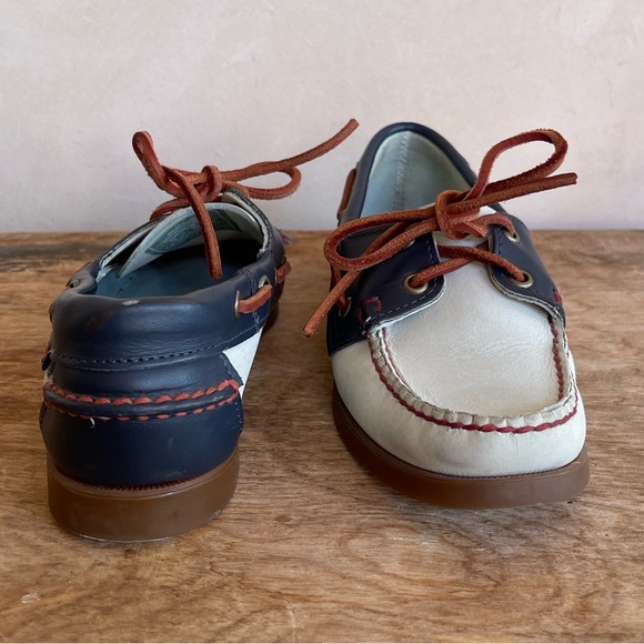 SEBAGO DOCKSIDERS Preppy Handmade Leather Navy & Creamy Blue Loafers Sz 6M NICE! - Picture 9 of 12